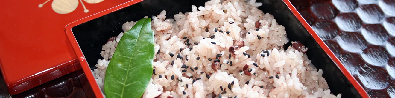 卒業の御祝いお赤飯の廃棄について思うこと